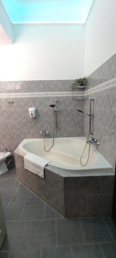 Center Apartman Σέγκεντ Εξωτερικό φωτογραφία
